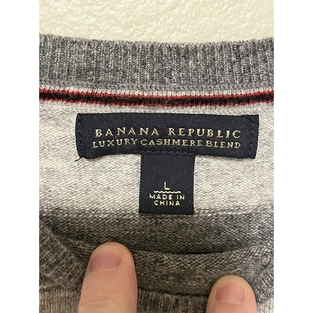 BANANA REPUBLIC LUXURY CASHMERE BLEND Mens Large Gray Stripe Sweater Preppy